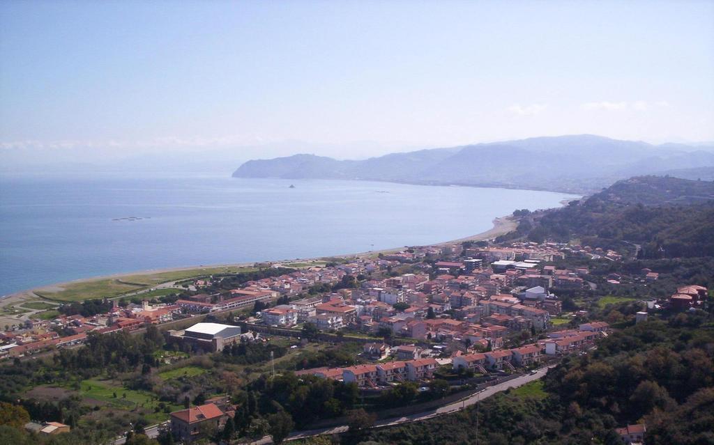 B&B Il Giardino Di Zefiro Gioiosa Marea Εξωτερικό φωτογραφία